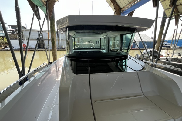 29 Cross Cabin XC