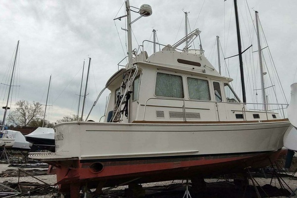 Summersalts 40ft Grand Banks Yacht For Sale