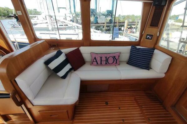 Summersalts 40ft Grand Banks Yacht For Sale