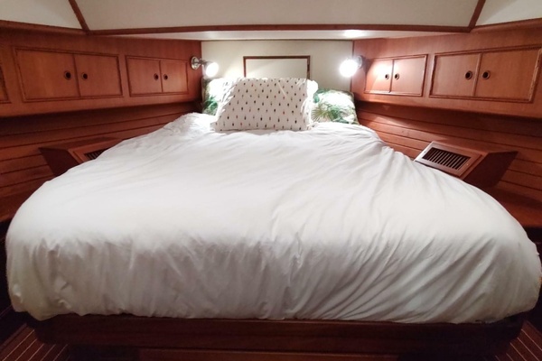Summersalts 40ft Grand Banks Yacht For Sale