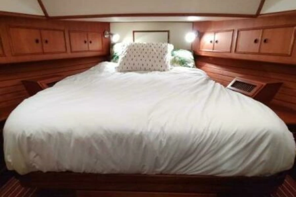 1996 Grand Banks 40