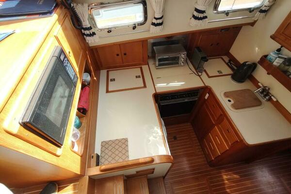 Summersalts 40ft Grand Banks Yacht For Sale