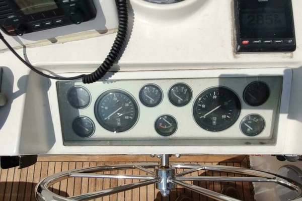 1996 Grand Banks 40