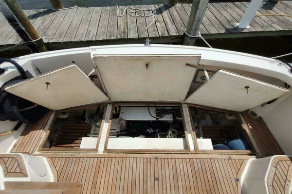Summersalts 40ft Grand Banks Yacht For Sale