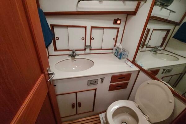Summersalts 40ft Grand Banks Yacht For Sale