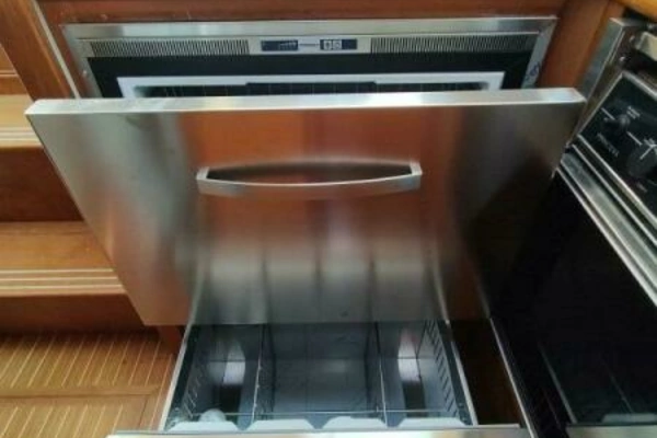 1996 Grand Banks 40
