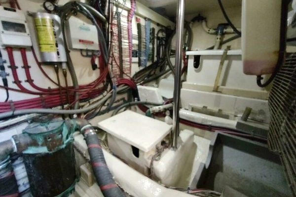 1996 Grand Banks 40
