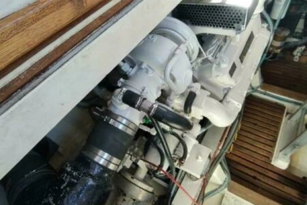 1996 Grand Banks 40