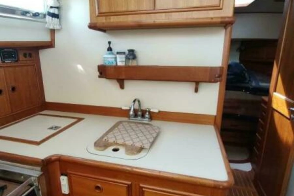 1996 Grand Banks 40