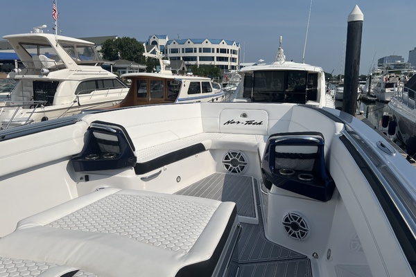39ft Nor Tech Yacht For Sale