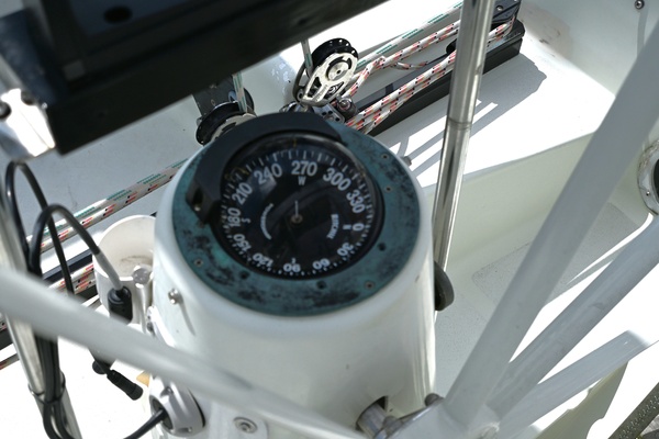 42ft J Boats Yacht For Sale
