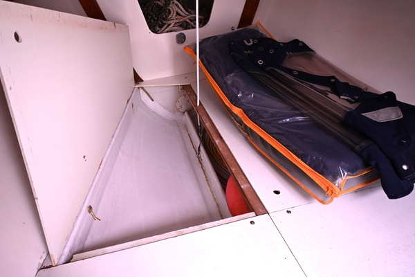 42ft J Boats Yacht For Sale