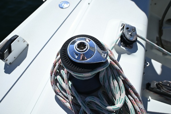 42ft J Boats Yacht For Sale