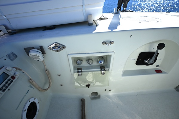 42ft J Boats Yacht For Sale