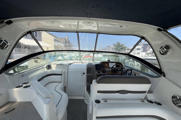 34ft Rinker Yacht For Sale