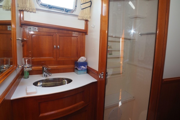 2006 Grand Banks 47