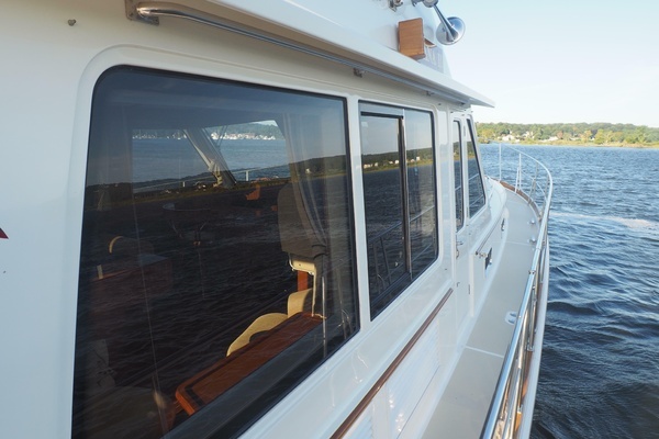2006 Grand Banks 47