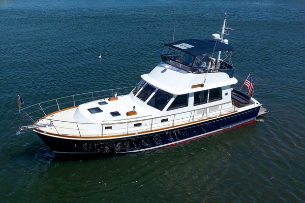 2006 Grand Banks 47