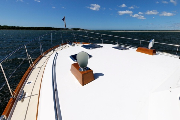 2006 Grand Banks 47