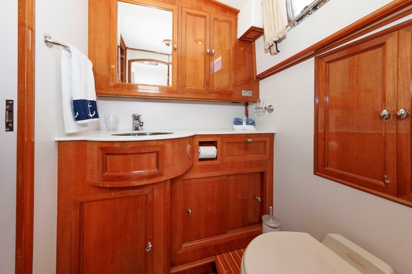 L Attitude 47ft Grand Banks Yacht For Sale