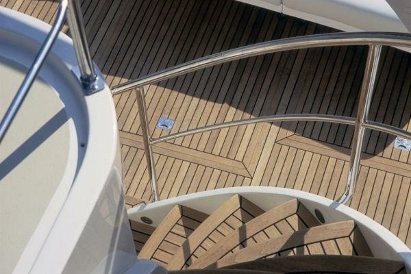 2006 Grand Banks 47