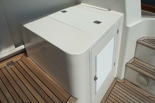 2006 Grand Banks 47