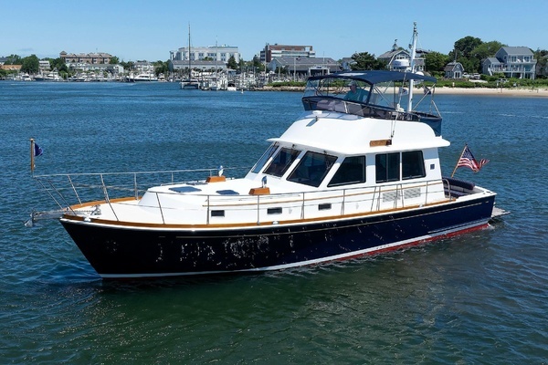 2006 Grand Banks 47