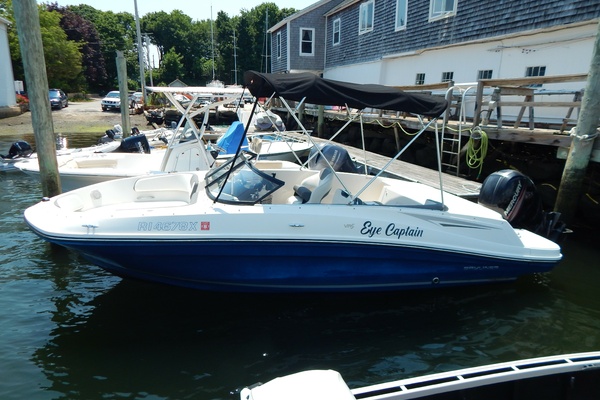 Eye Captain 20ft Bayliner Yacht For Sale
