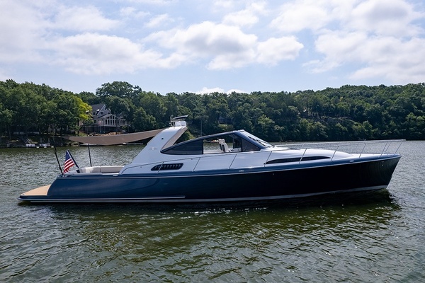 2019 Palm Beach Motor Yachts 50