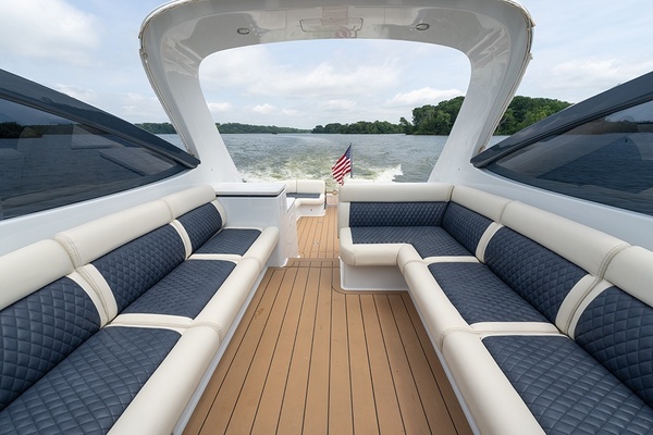 2019 Palm Beach Motor Yachts 50