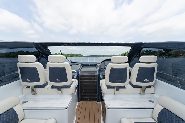 2019 Palm Beach Motor Yachts 50