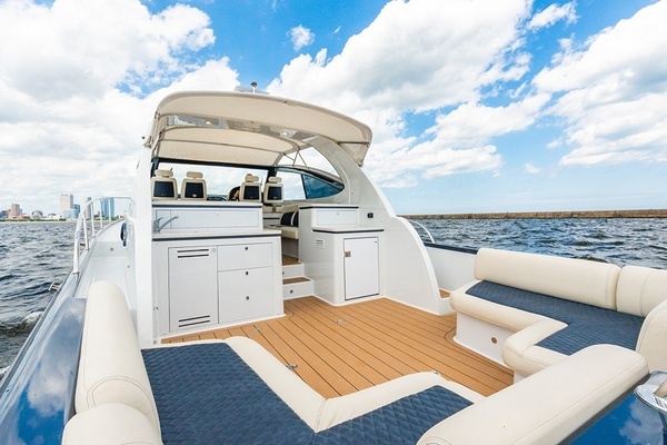 2019 Palm Beach Motor Yachts 50