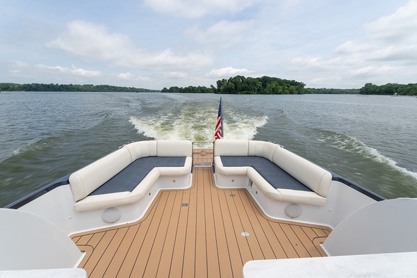 2019 Palm Beach Motor Yachts 50