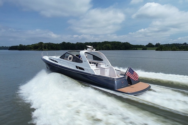 2019 Palm Beach Motor Yachts 50