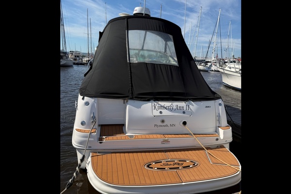 32ft Sea Ray Yacht For Sale