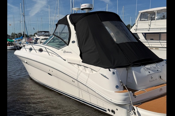 32ft Sea Ray Yacht For Sale