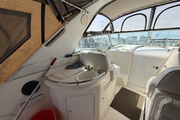 33ft Sea Ray Yacht For Sale