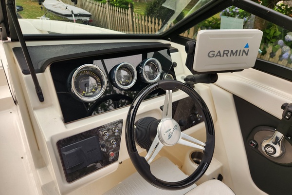 19ft Sea Ray Yacht For Sale