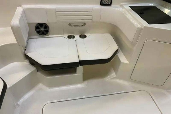 19ft Sea Ray Yacht For Sale