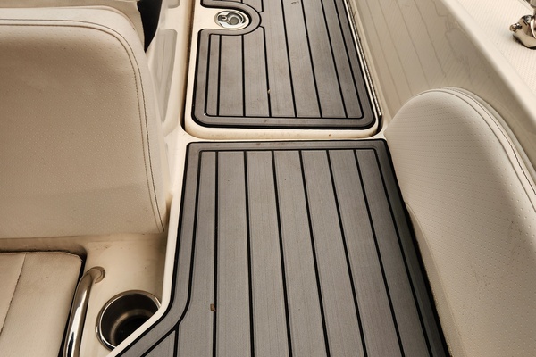 19ft Sea Ray Yacht For Sale