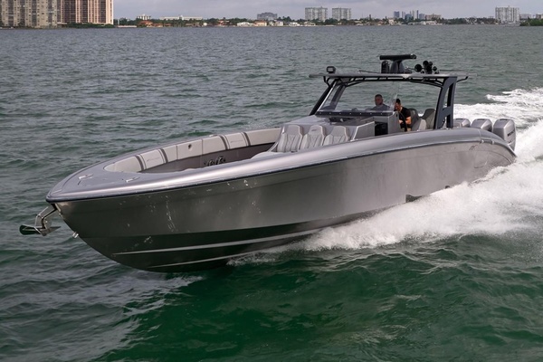 43ft Midnight Express Yacht For Sale