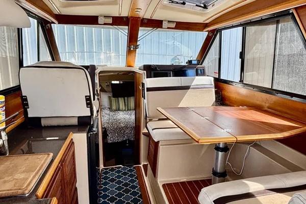 Tardis 28ft Cutwater Yacht For Sale