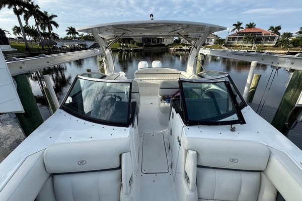 2018 Cobalt 30