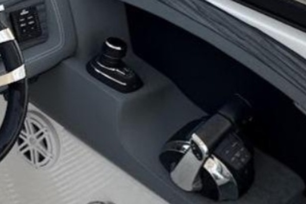 2018 Cobalt 30