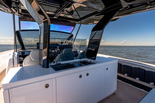 Pardo Yachts 43 Yacht For Sale