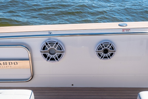 Pardo Yachts 43 Yacht For Sale