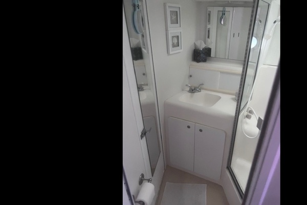 SOGGY DOLLAR 41ft Silverton Yacht For Sale