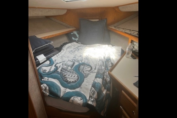 Double Berth Forward