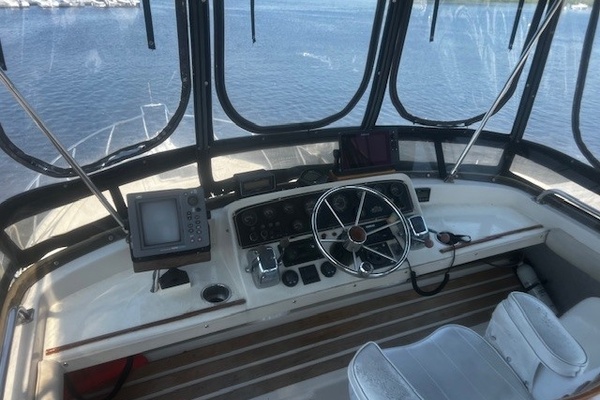 Steering Station