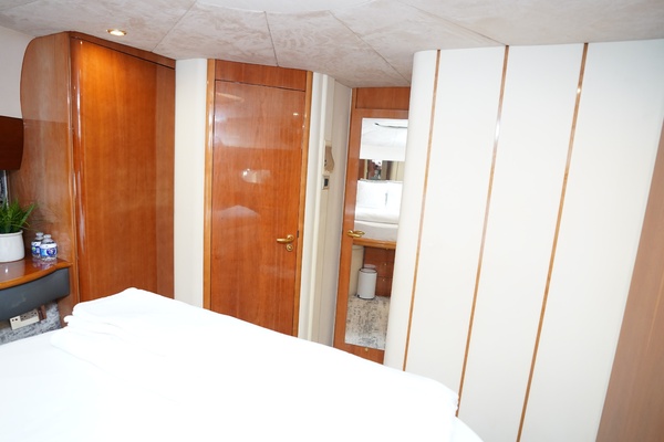 SILVER LININGS 65ft Princess Yacht For Sale